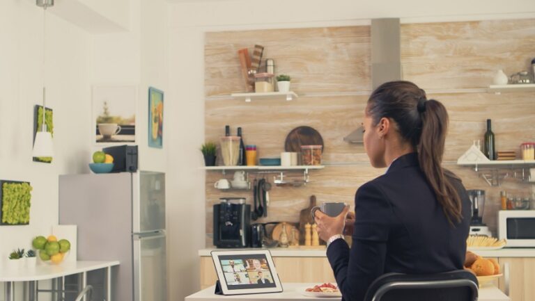 8 Subtle Yet Effective Design Tips to Make Your Home Office Zoom Ready