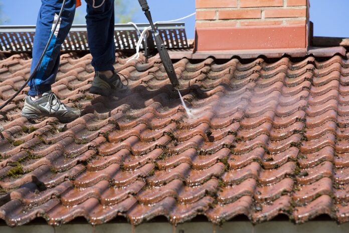 roof power washing
