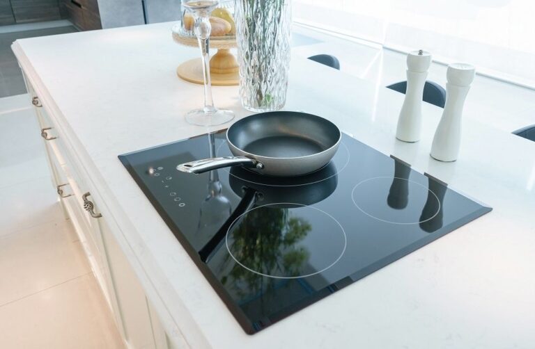 A Guide to the Different Types of Cooktops for Your Kitchen