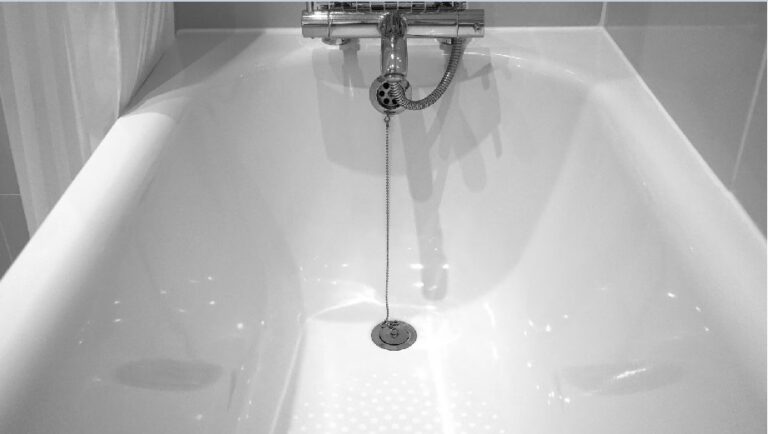 how to fix a leaky tub drain