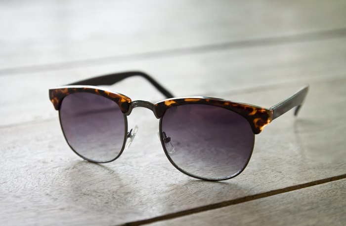 Budget-Savvy Eyewear Maintenance: Cheap Replacement Arms for Glasses