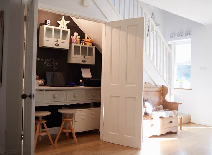 How to Design an At-Home Homework Station for Kids