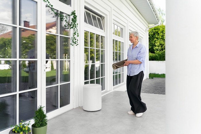 The Art of Choosing the Right Glass Options for Your Entry Door