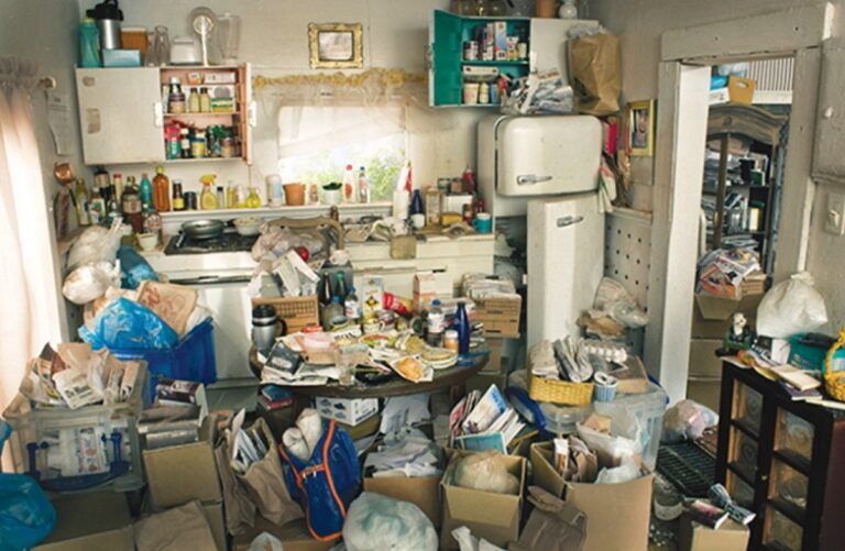 Effective Decluttering Strategies to Help Overcome Hoarding